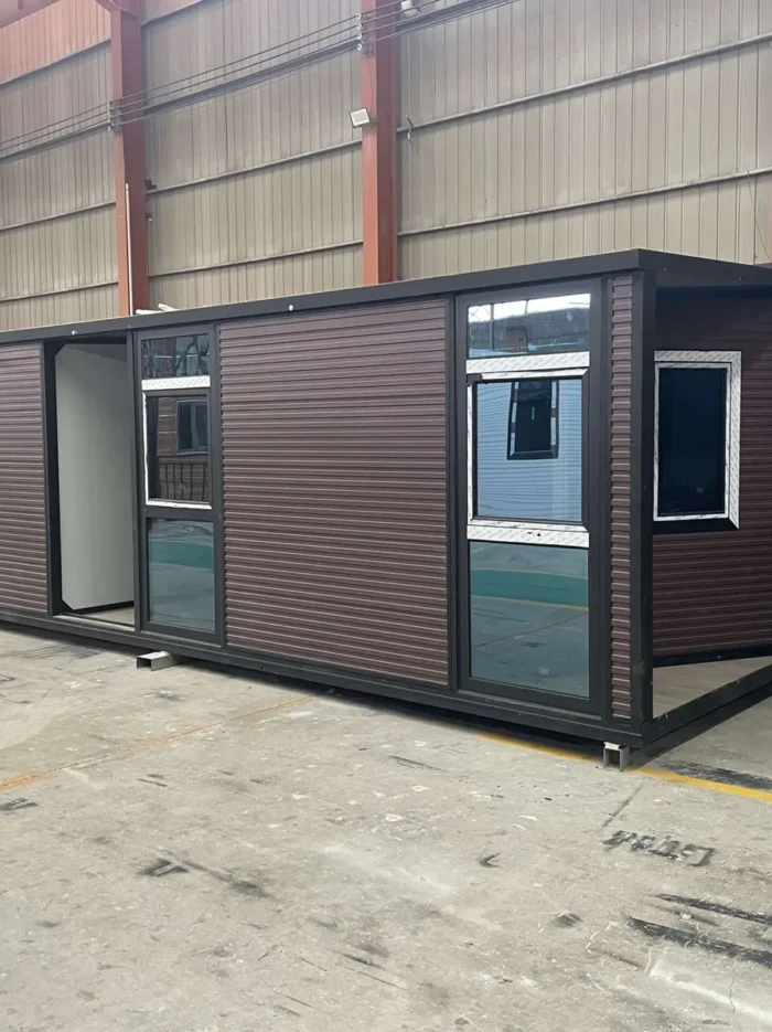 foldable-prefab-house-front-view 40ft foldable container house fast installation prefab home - view 3