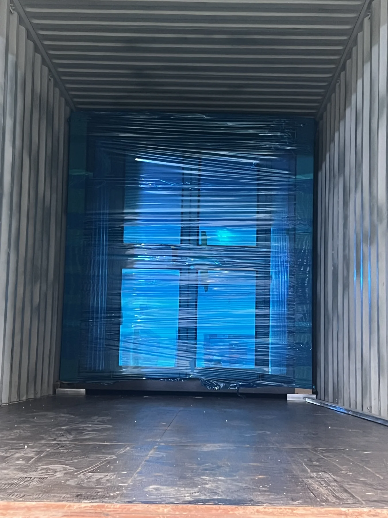 packed 20ft expandable container house loaded inside an export shipping container